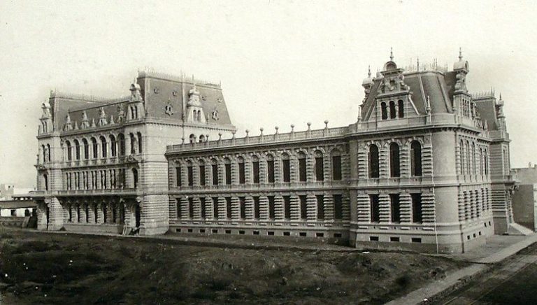 El Ministerio de Educación presentó la Guía de Carreras Universitarias 2023