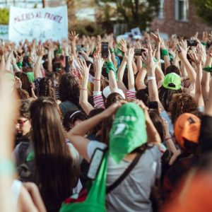 El pogo feminista más grande del mundo