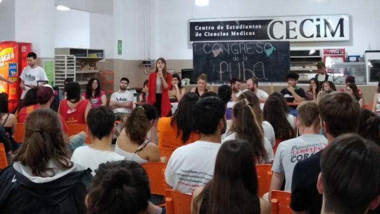 Hay FUBA de unidad troskokirchnerista, críticas desde la izquierda y el reformismo