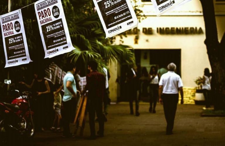 Hubo alta adhesión al paro de docentes universitarios