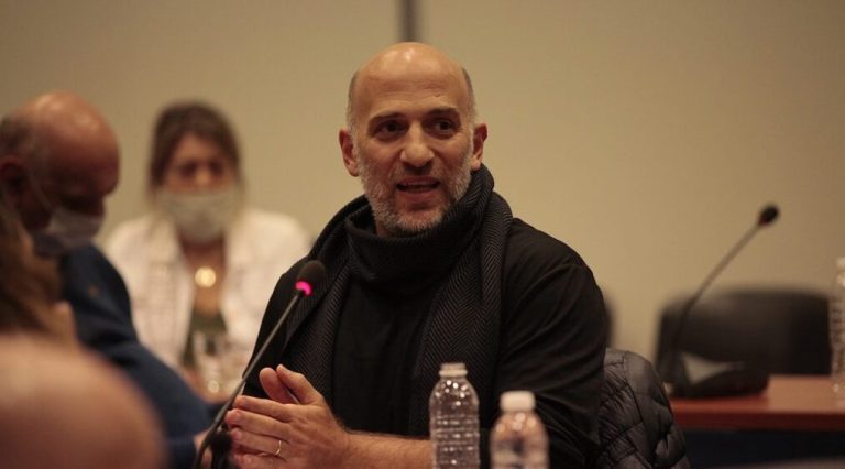 Yacobitti propone que los gastos en educación sean deducibles de ganancias